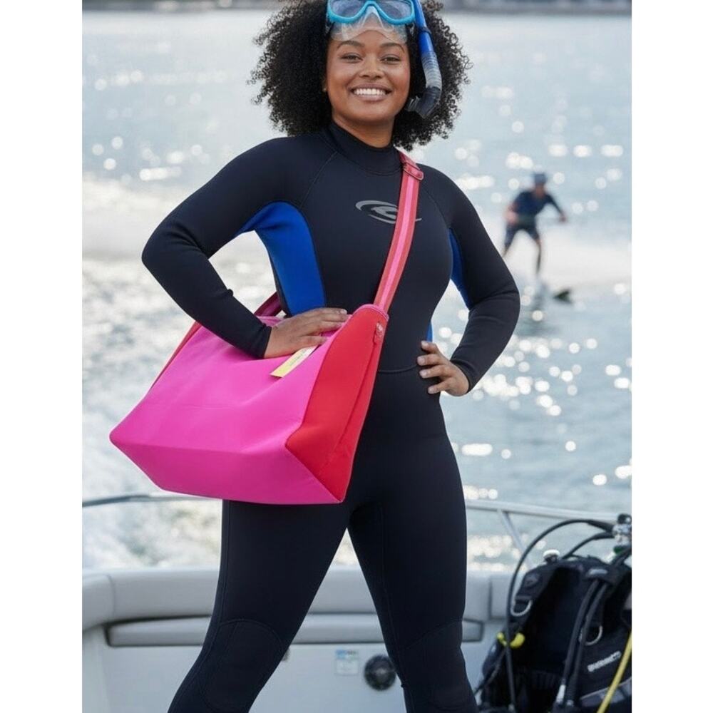 Summersalt Large Neoprene NWT Tote Bag Pink Red Stripe Zip Pouch Beach Boating